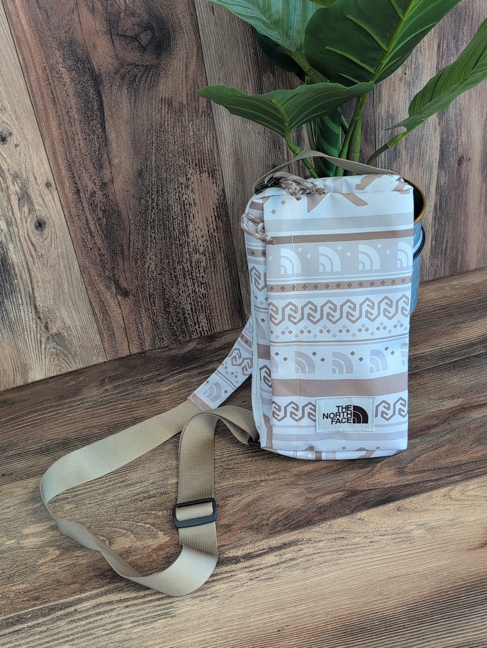 The North Face Fiarisle Print kelp TNF Mountain Field Sling Bag